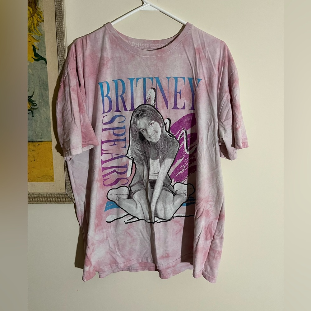 💚3 for $15 tie-dye pink Britney Spears T-shirt